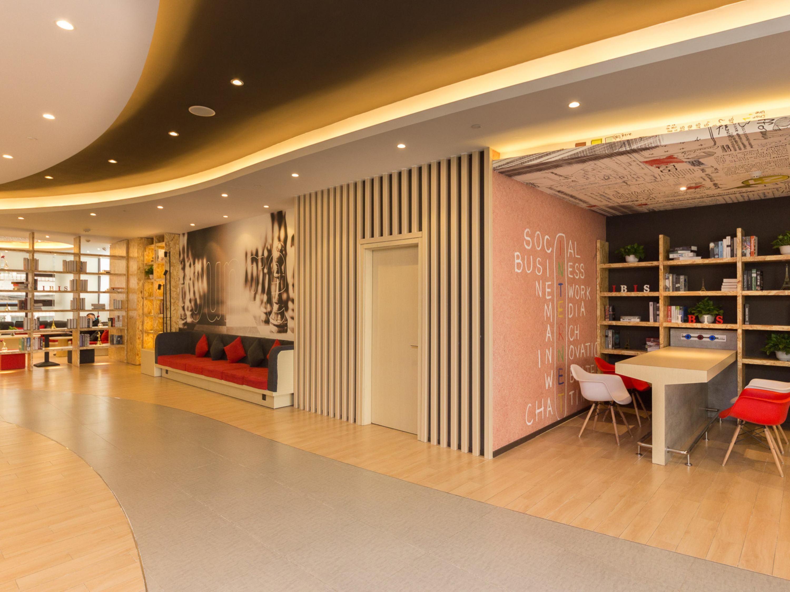 Отель Ibis Shenyang North Station Экстерьер фото