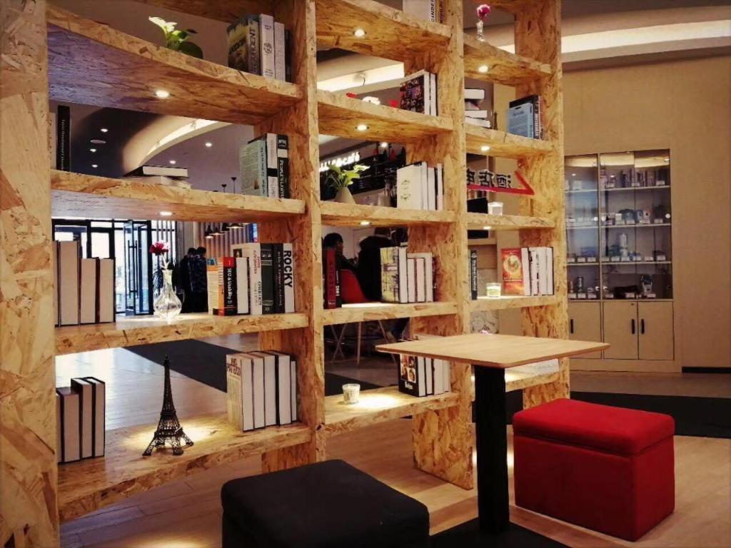 Отель Ibis Shenyang North Station Экстерьер фото